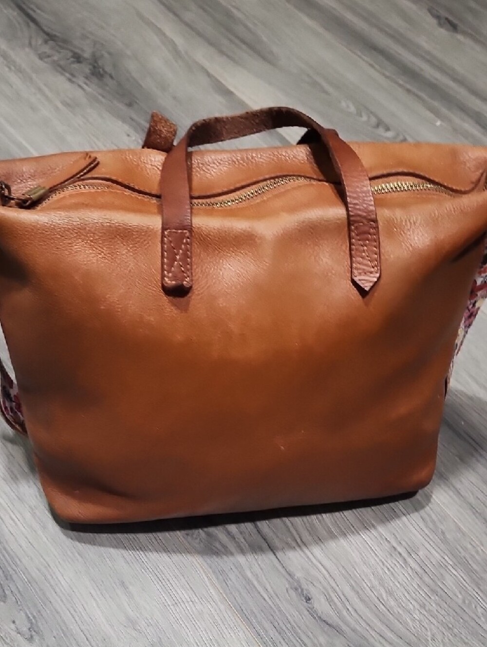 Camel Pebbled Leather Madewell Transport Med Tote W/Floral Guitar Strap - Picture 5 of 12